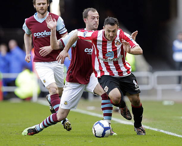 在开场仅 在开场仅