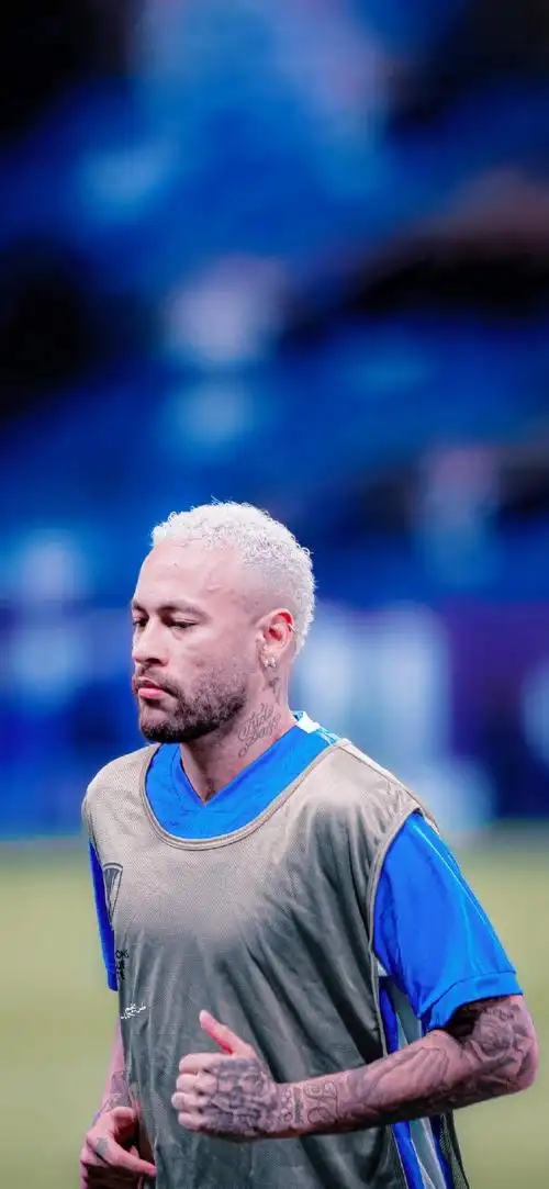 逐渐被大家 逐渐被大家